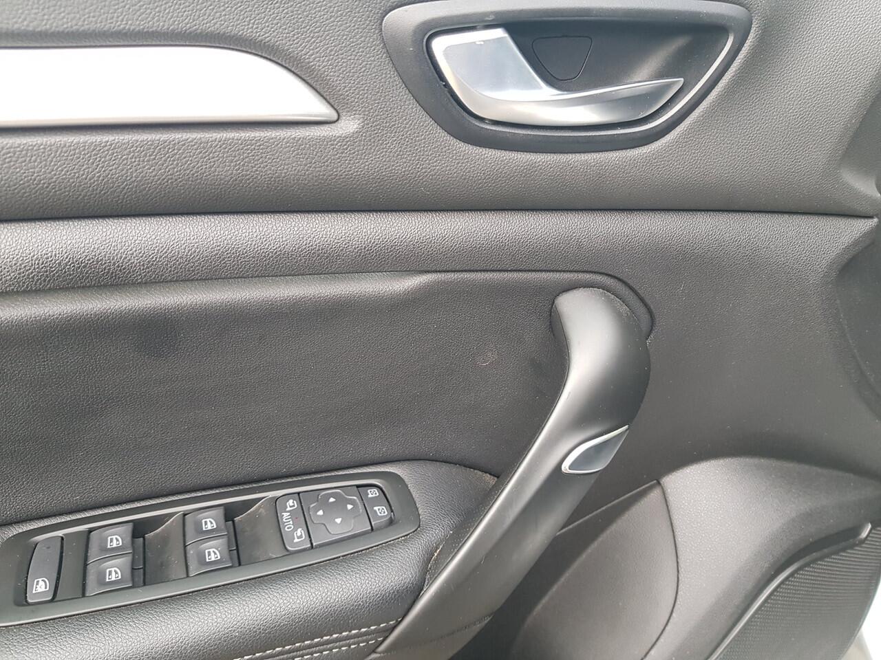 Renault MEGANE Estate 1.3 TCe Intens