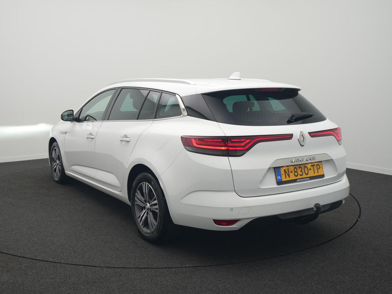 Renault MEGANE Estate TCe 140 Intens - RIJKLAARPRIJS - Trekhaak - Dealeronderhouden