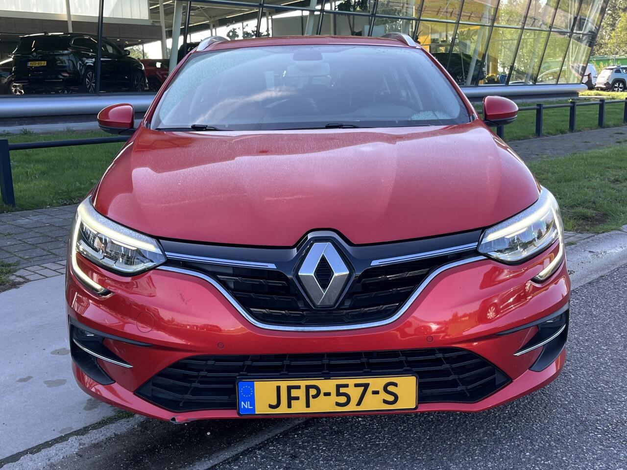 Renault MEGANE Estate 1.6 E-Tech Plug-In Hybrid 160 PK / Automaat / Climate / Keyless / Apple Carplay - Android Auto /