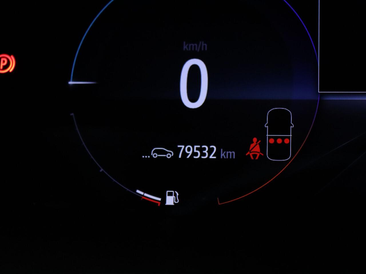 Renault MEGANE Estate E-Tech Plug-In Hybrid 160pk Intens Automaat Head-Up | Camera | Cruise | Navi | Parkeersens. v+a | Trekhaak