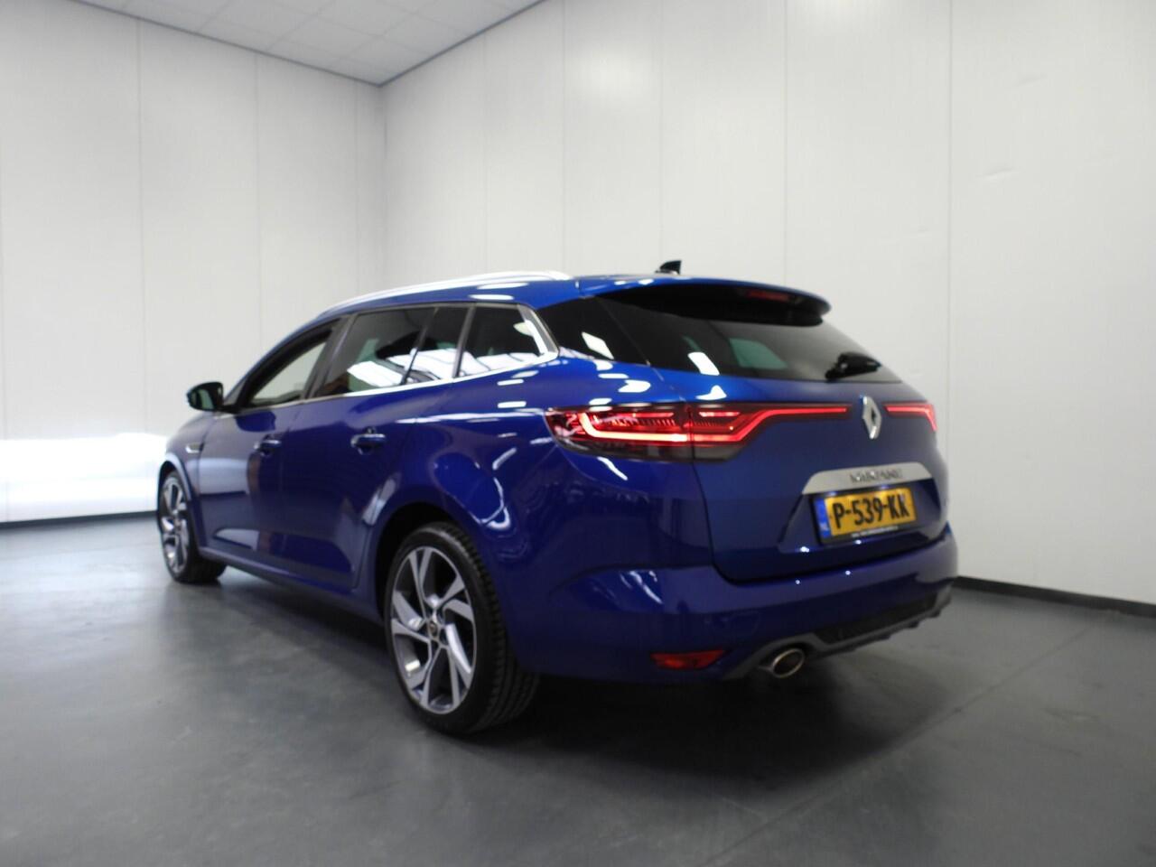 Renault MEGANE Estate 1.3 TCe Aut. R.S. Line NAVI/CAMERA/HEAD-UP/LED/18"LMV!