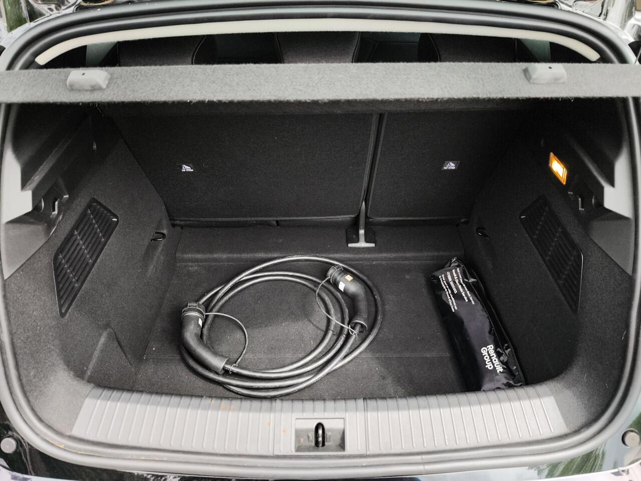 Renault MEGANE E-Tech EV40 Boost Charge Equilibre 3-Fase 1e-Eig. & Dealer-Onderh. BOVAG-Garantie. NL-Auto..