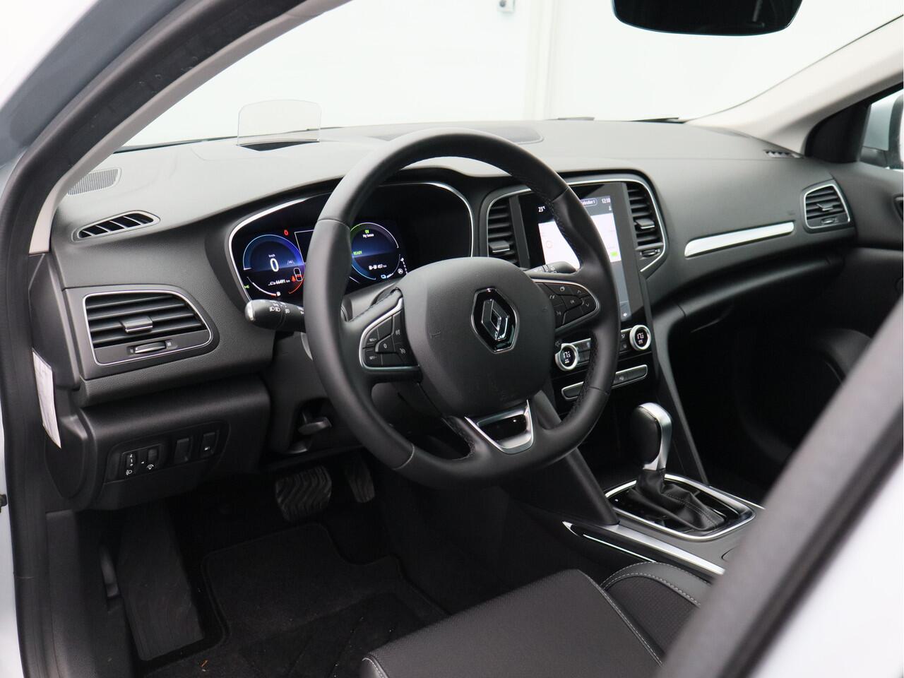 Renault MEGANE Estate 1.6 E-Tech Plug-In Hybrid 160 Intens/ lage km/ zeer mooi!