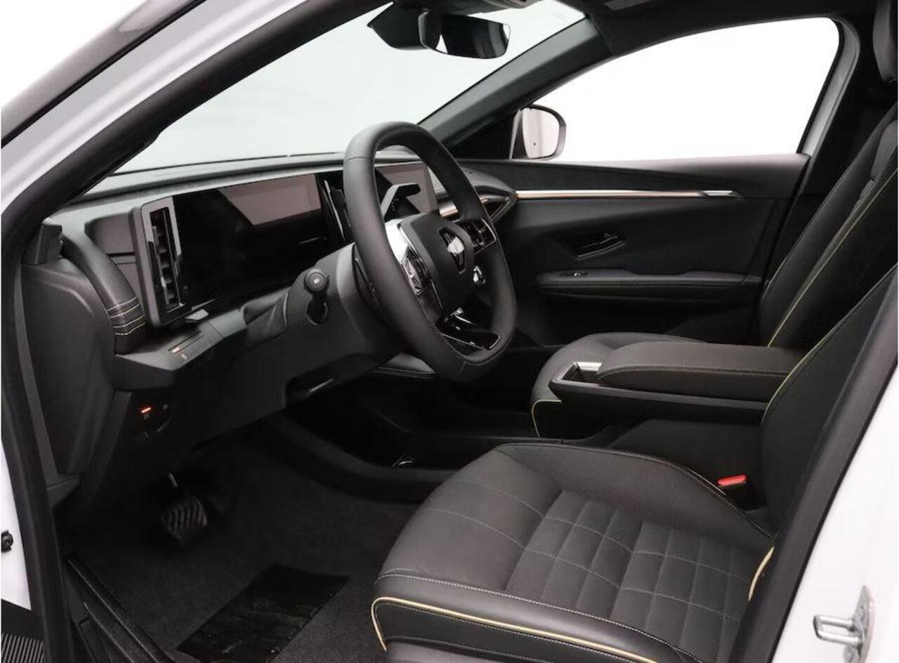 Renault MEGANE E-Tech comfort range iconic 60 kWh Adaptieve Cruise Control | 360 Camera | Draadloos CarPlay & Android Auto | Lederen bekleding