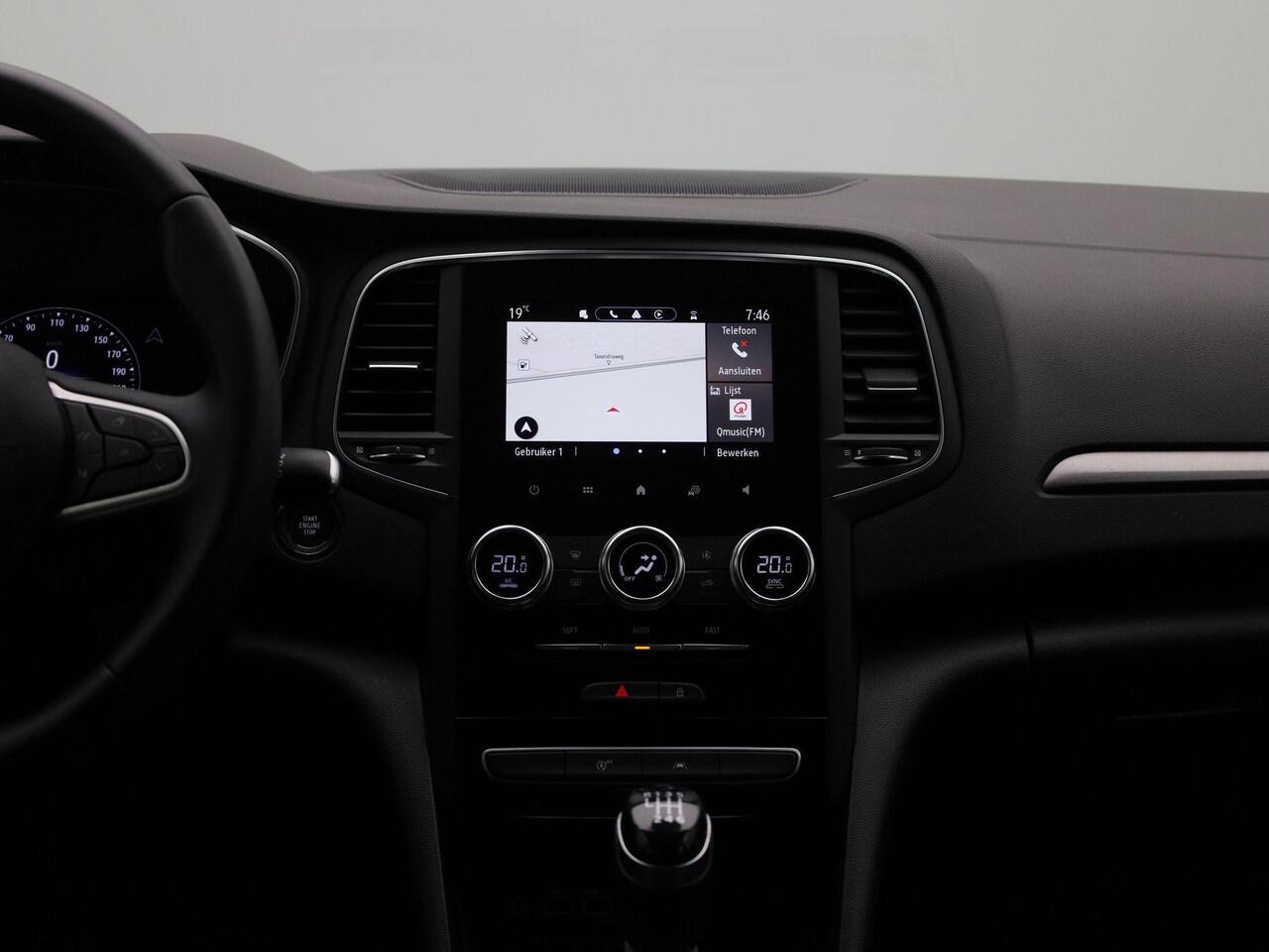 Renault MEGANE Estate 1.3 TCe 140 Equilibre | Navigatie | Parkeersensoren | | LM Velgen|