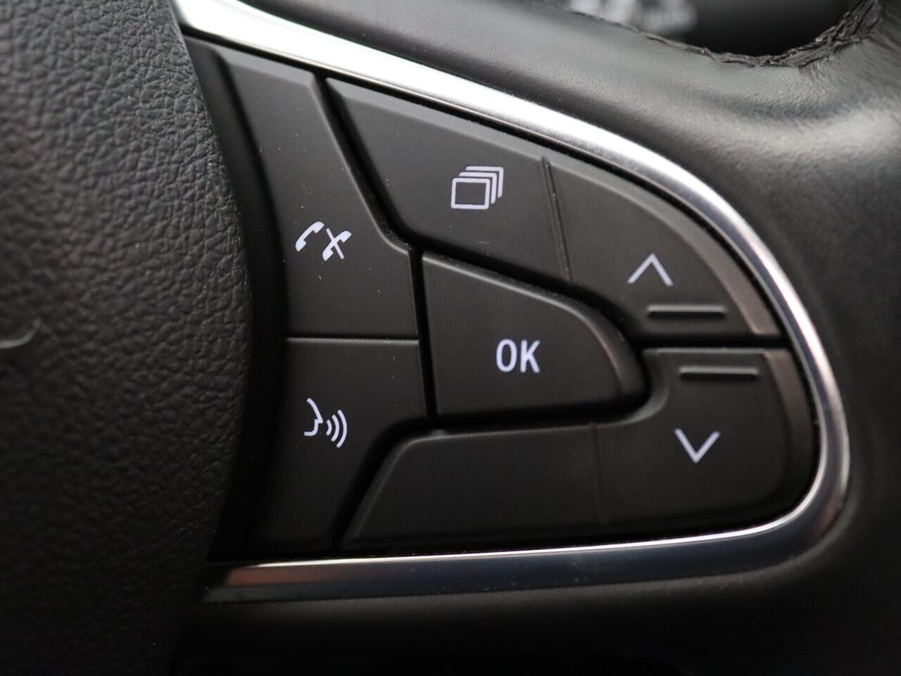 Renault MEGANE Estate E-Tech Plug-In Hybrid 160pk Techno Automaat Camera | Cruise | Navi | Parkeersens. v+a | Stoel-/stuurverw.