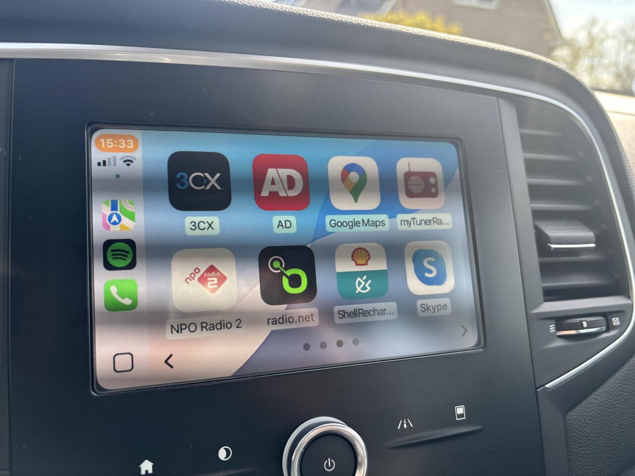 Renault MEGANE Estate 1.3 TCe Limited Carplay / Camera / Parkeersensoren