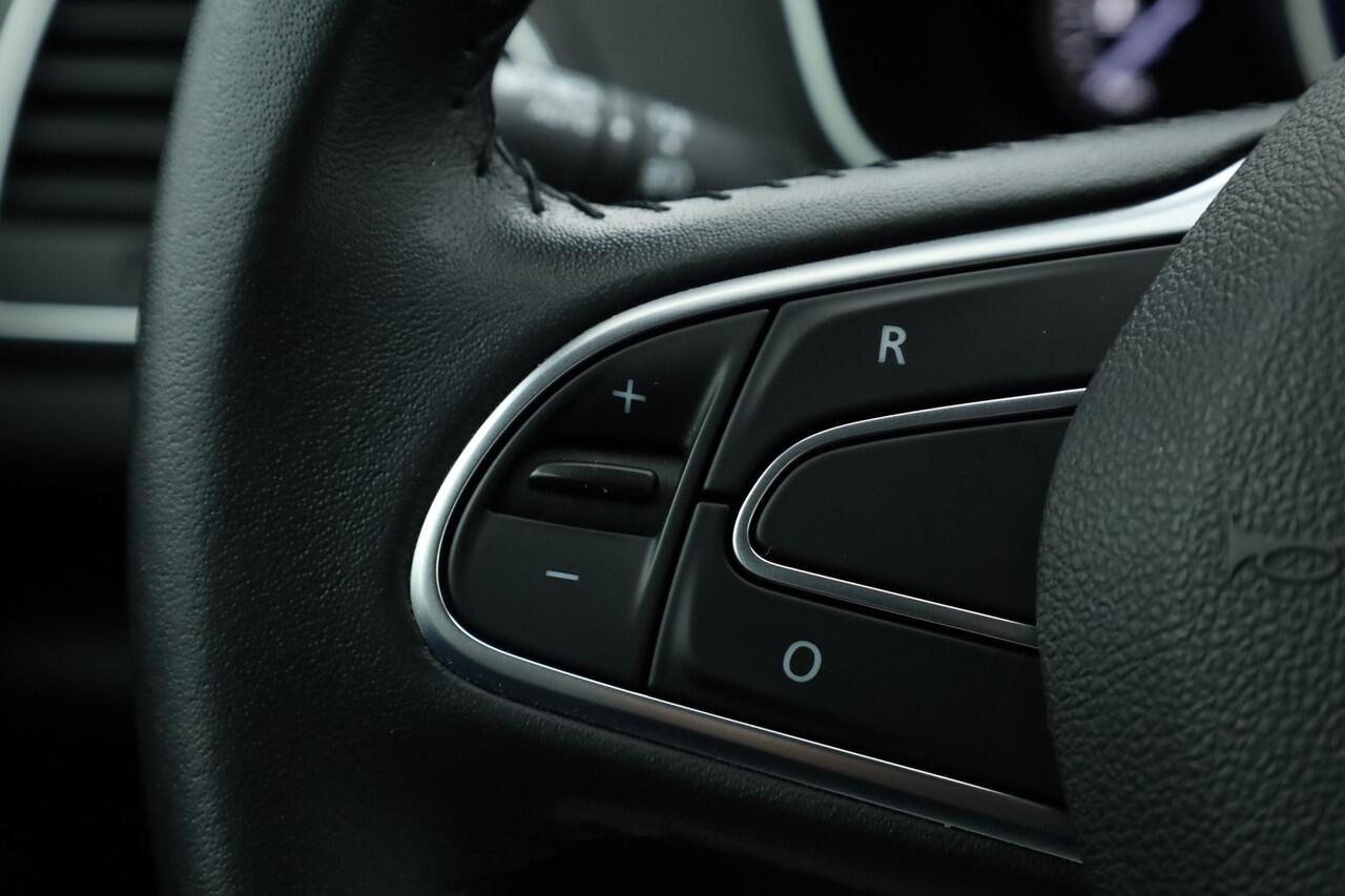 Renault MEGANE Estate 1.3 TCe Limited | Automaat | Navi | Camera | Apple CarPlay | All Seasons | Park Assist