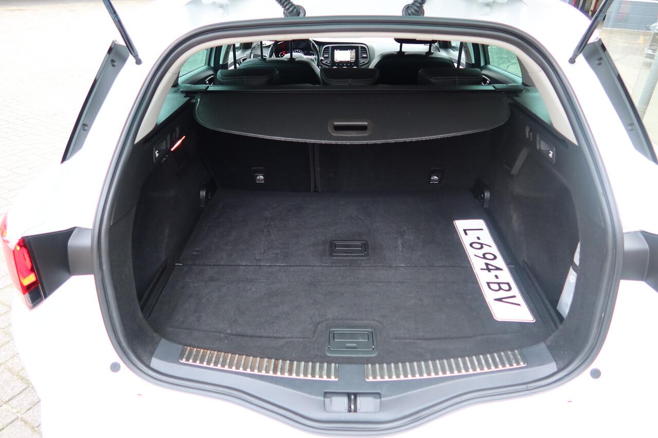 Renault MEGANE Estate 1.3 TCe 140PK Intens I TREKHAAK I PDC I CLIMA