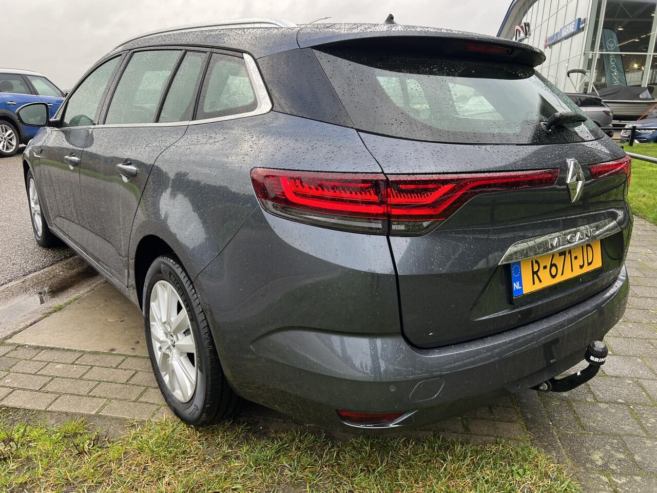 Renault MEGANE Tce Business / Trekhaak / Cruise / Camera / Applecarplay - Androiduato