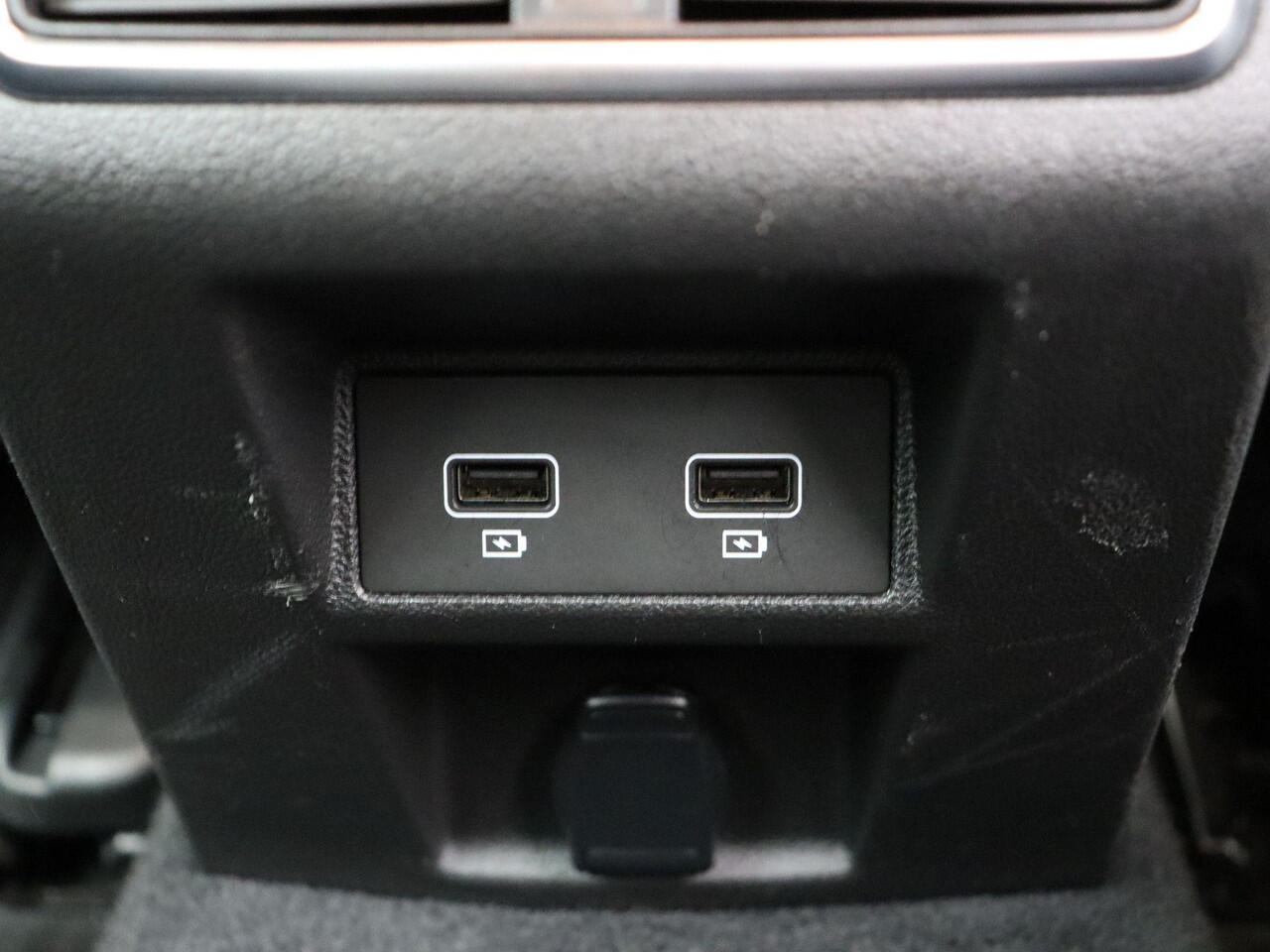 Renault MEGANE Estate 1.6 E-Tech Plug-In Hybrid 160 Business Zen | Trekhaak | Accu schore 88 | Dealer onderhouden | Achteruitrijcamera |