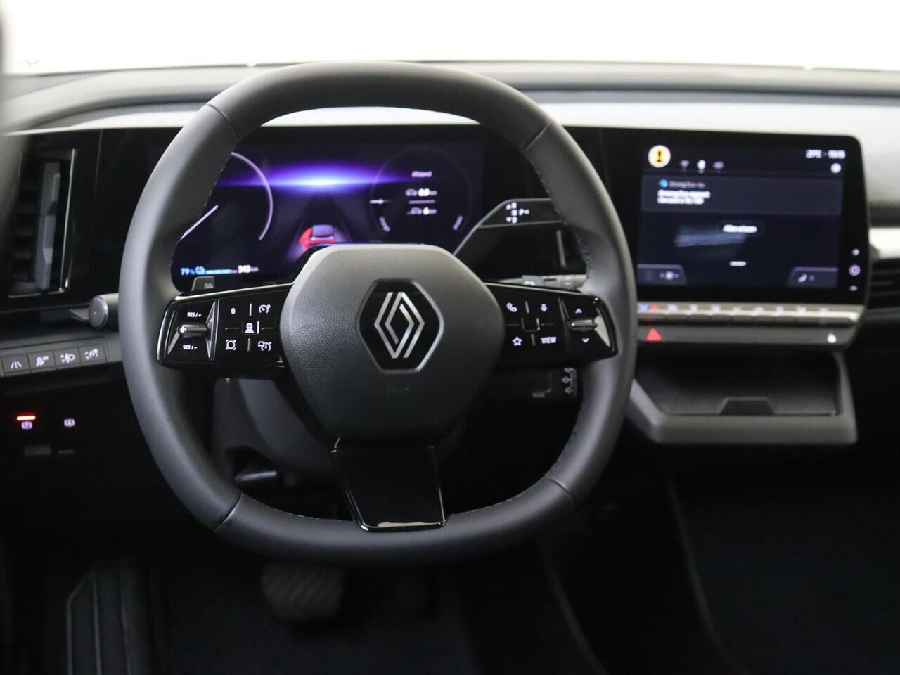 Renault MEGANE E-Tech EV60 Optimum Charge Equilibre 220PK | Achteruitrijcamera | Parkeersensoren Achter | AppleCarplay & AndroidAuto | Lane Assist | Bluetooth | Lichtmetalen Velgen | Led Verlichting |