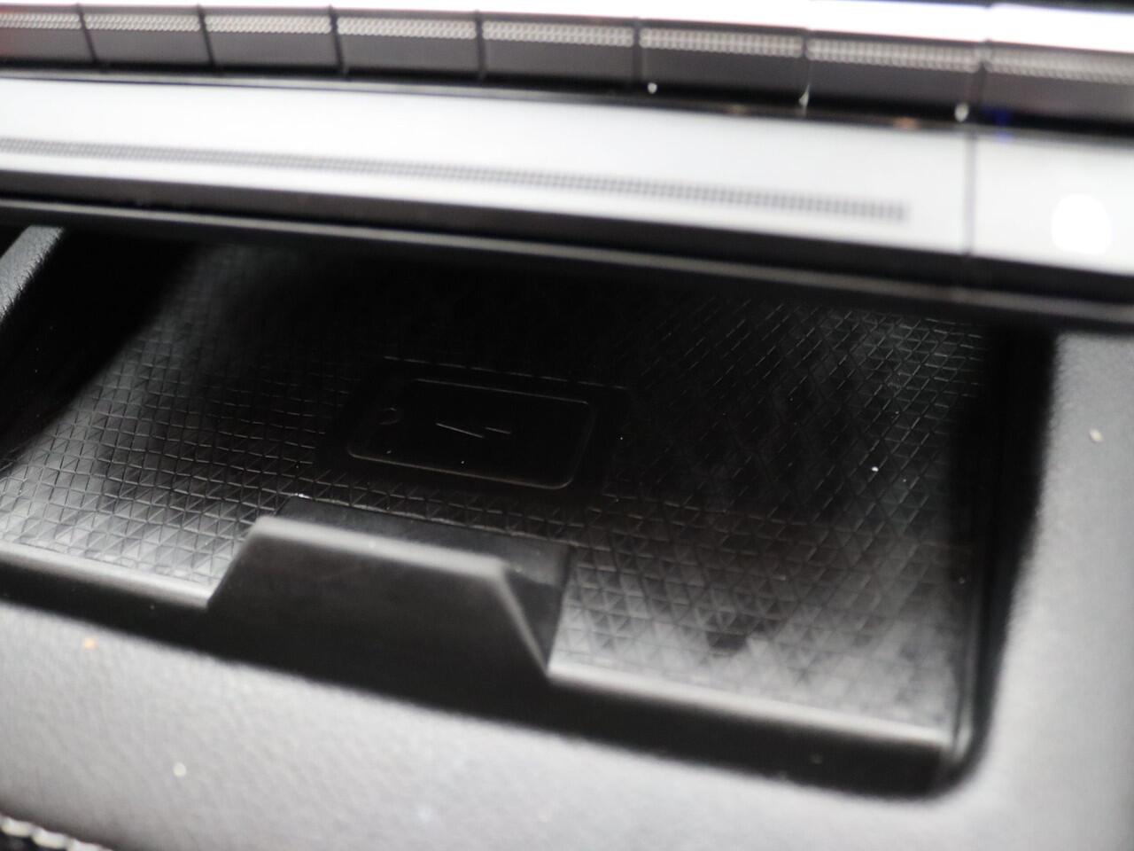 Renault MEGANE E-Tech EV60 Optimum Charge Techno Automaat Camera | Cruise | Navi | Parkeersens. achter | Stoel-/stuurverw.