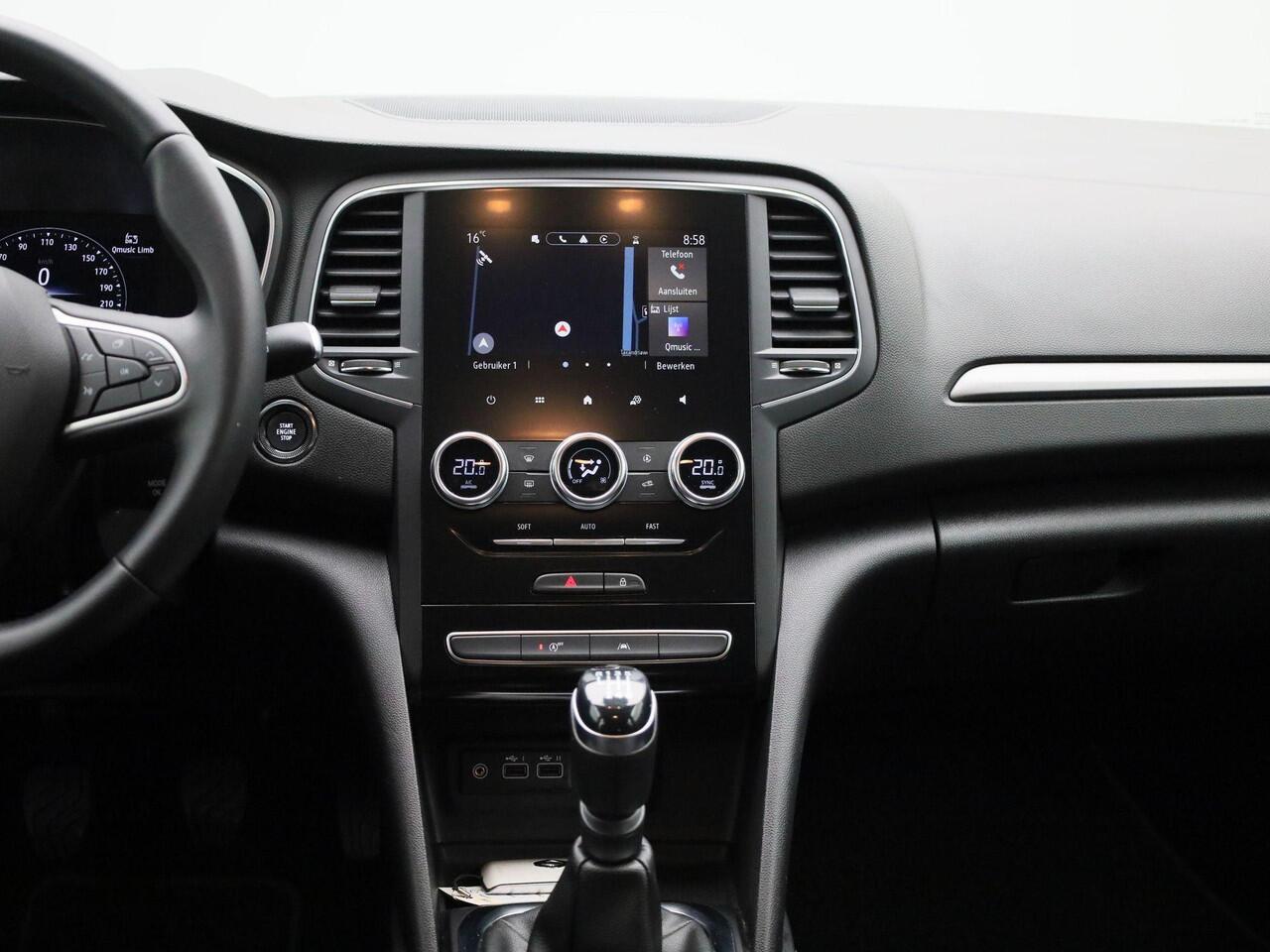 Renault MEGANE Estate 1.3 TCe 140 PK Equilibre Navigatie | Climate Control | Cruise Control | Parkeersensoren Voor en Achter | Apple Carplay & Android Auto