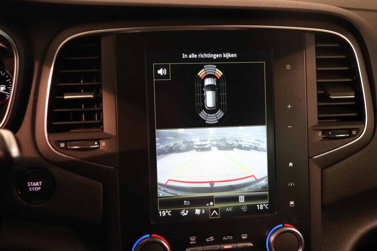 Renault MEGANE 1.3 TCe Bose | Camera | Automaat | BOSE audio | Navigatie | Trekhaak | Key-less | Climate control |