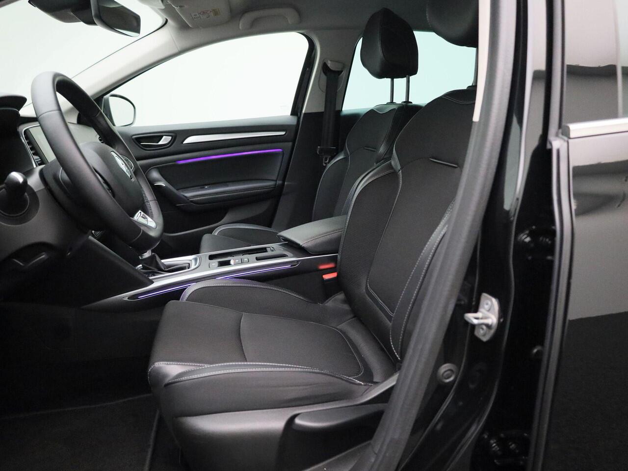 Renault MEGANE Estate 1.3 TCe 140Pk Techno | Android & Apple Carplay | 1700kg Trekvermogen | Vaste Trekhaak | Achteruitrijcamera | Cruise & Climate Control | Parkeersensoren | DAB | LED