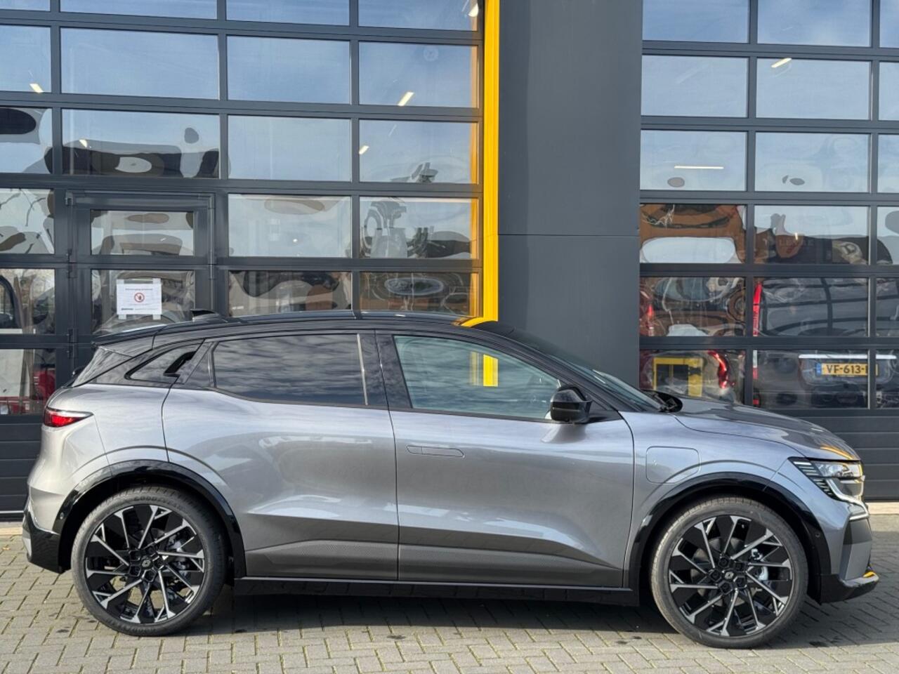 Renault MEGANE Esprit Alpine 220 pk Pack Driving en Sound Comfort Range MY25