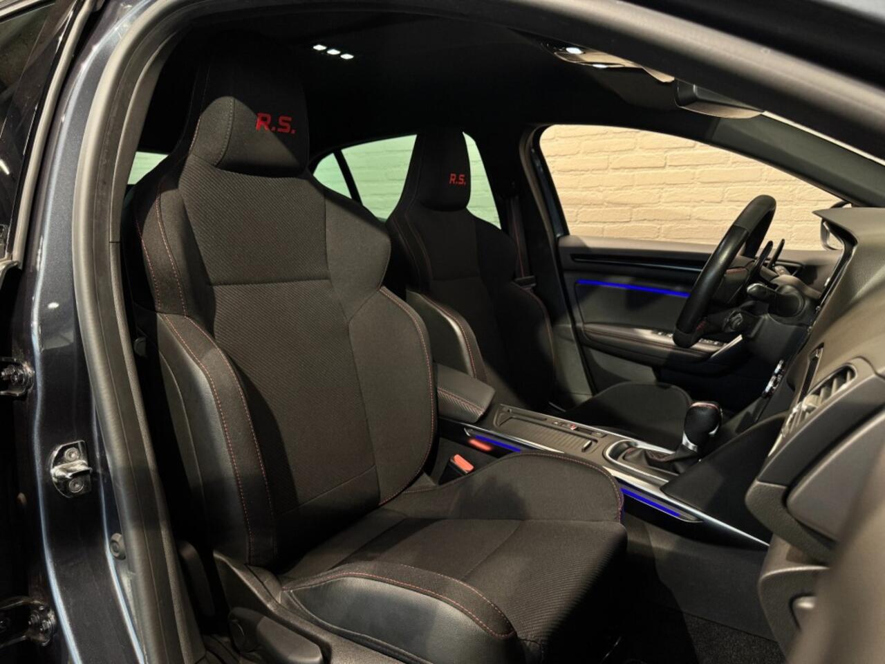 Renault MEGANE 1.8 TCe 300 RS Trophy Alcantara Camera Keyless Smartlink 19''