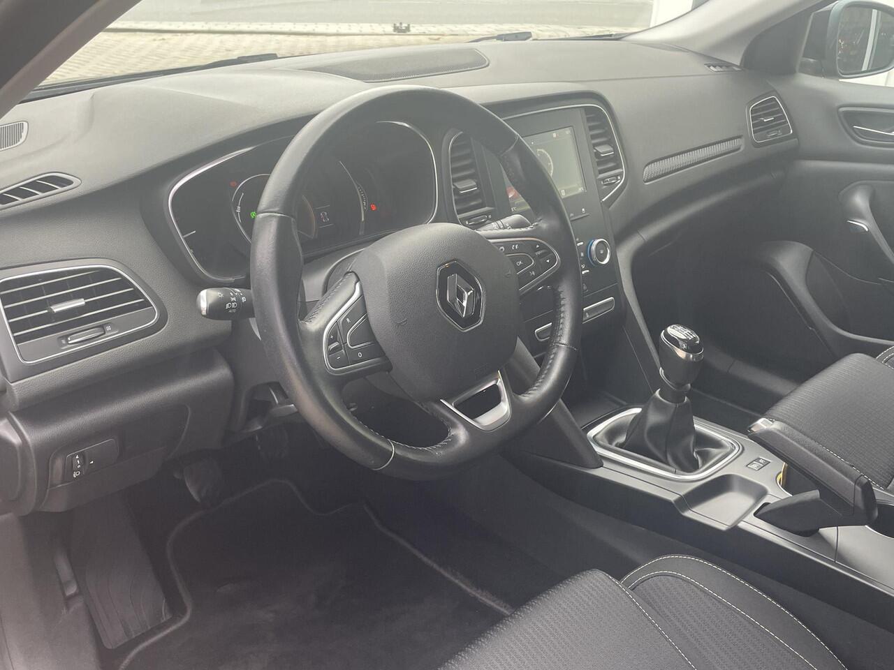 Renault MEGANE Estate 1.3 TCe Limited | Navigatie | Climate control |