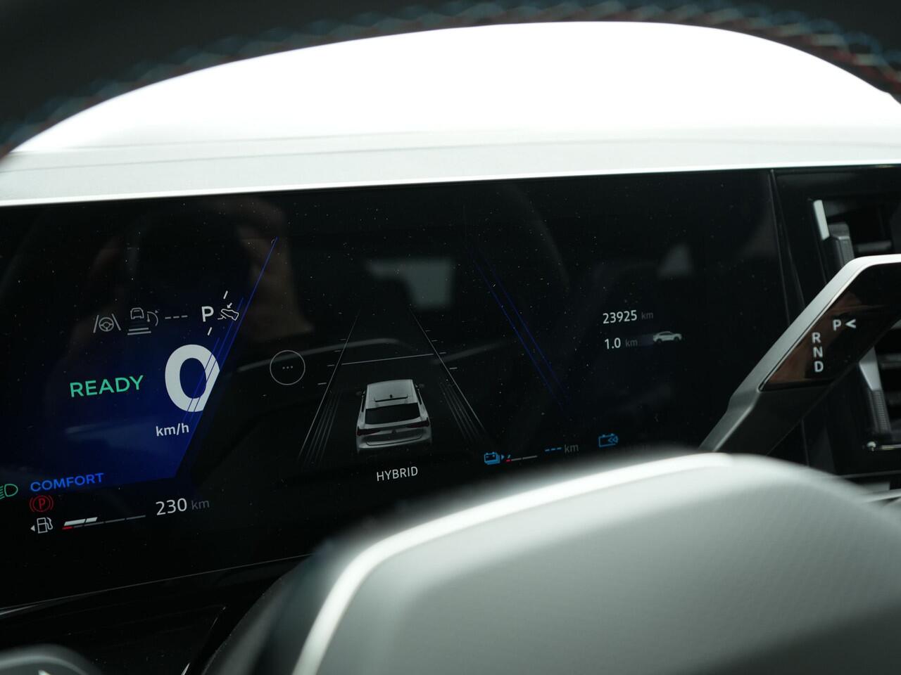 Renault Rafale 1.2 E-TECH 4x4 PLUG-IN HYBRID 300PK ESPRIT ALPINE | Panoramadak | Pack Privilege | Pack Around View