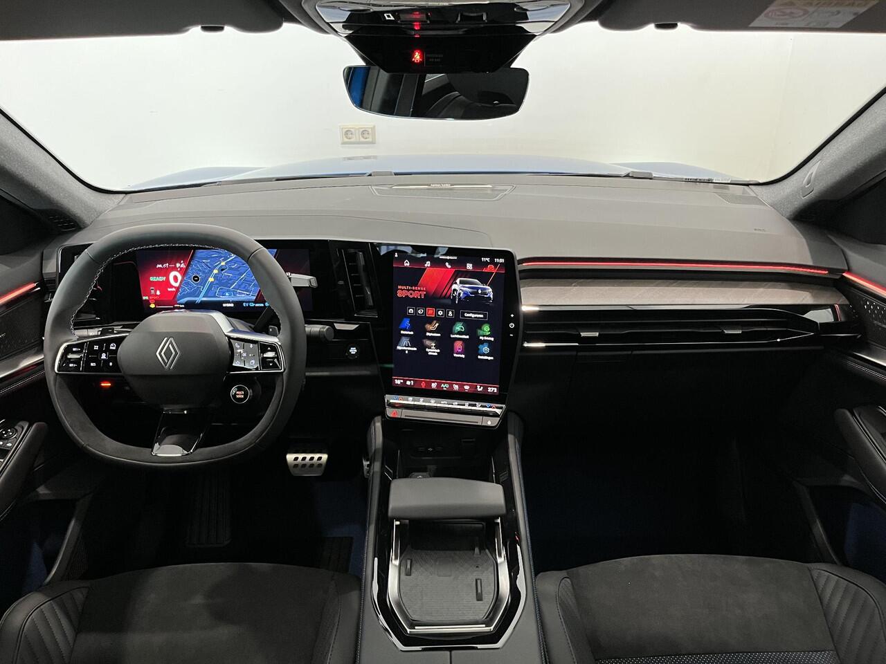 Renault Rafale E-Tech 4x4 Plug-in Hybrid 300 Esprit Alpine | Solarbay | Harman Kardon | Pack Privilège | 6-voudig elektrisch verstelbare voorstoelen | Van: ¤ 62.080,- nu rijklaar voor: ¤ 57.080,-