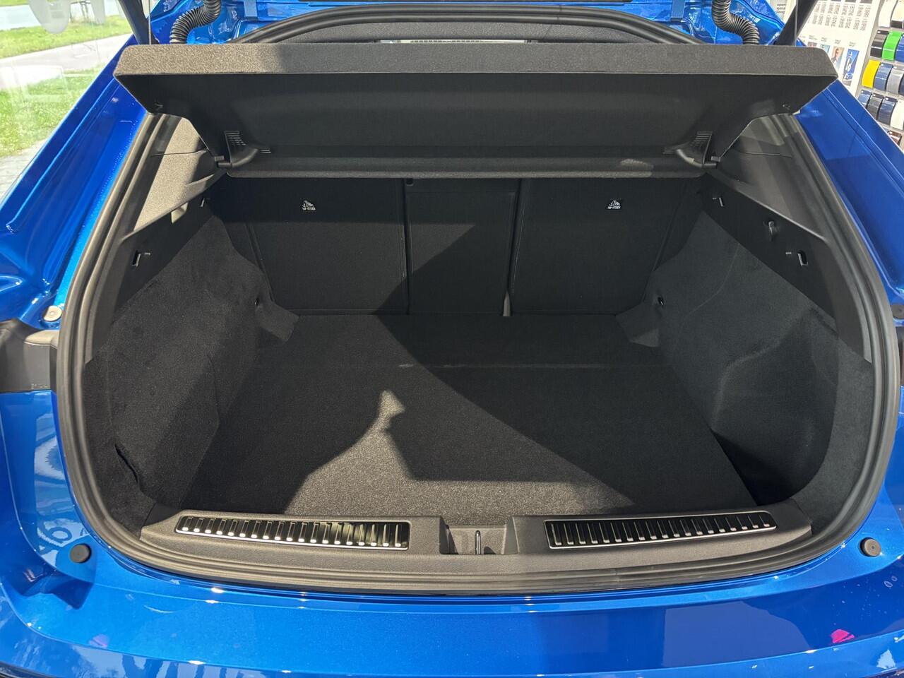 Renault Rafale 1.2 E-Tech full hybrid 200 esprit Alpine / PACK PRIVILÈGE / PACK ÉLYSÉE / PACK LIGHT & SOUND / 4CONTROL