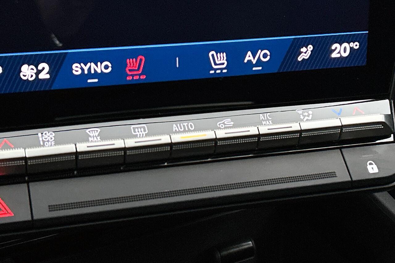 Renault Rafale 1.2 E-Tech 300 4x4 plug-in hybrid Esprit Alpine Pano, 4 Control, Adaptive Cruise