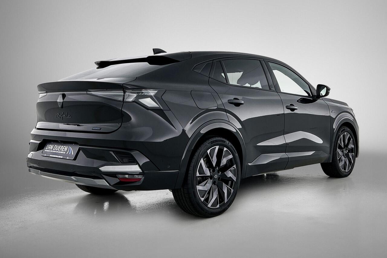 Renault Rafale 1.2 E-Tech 300 4x4 plug-in hybrid Esprit Alpine Pano, 4 Control, Adaptive Cruise