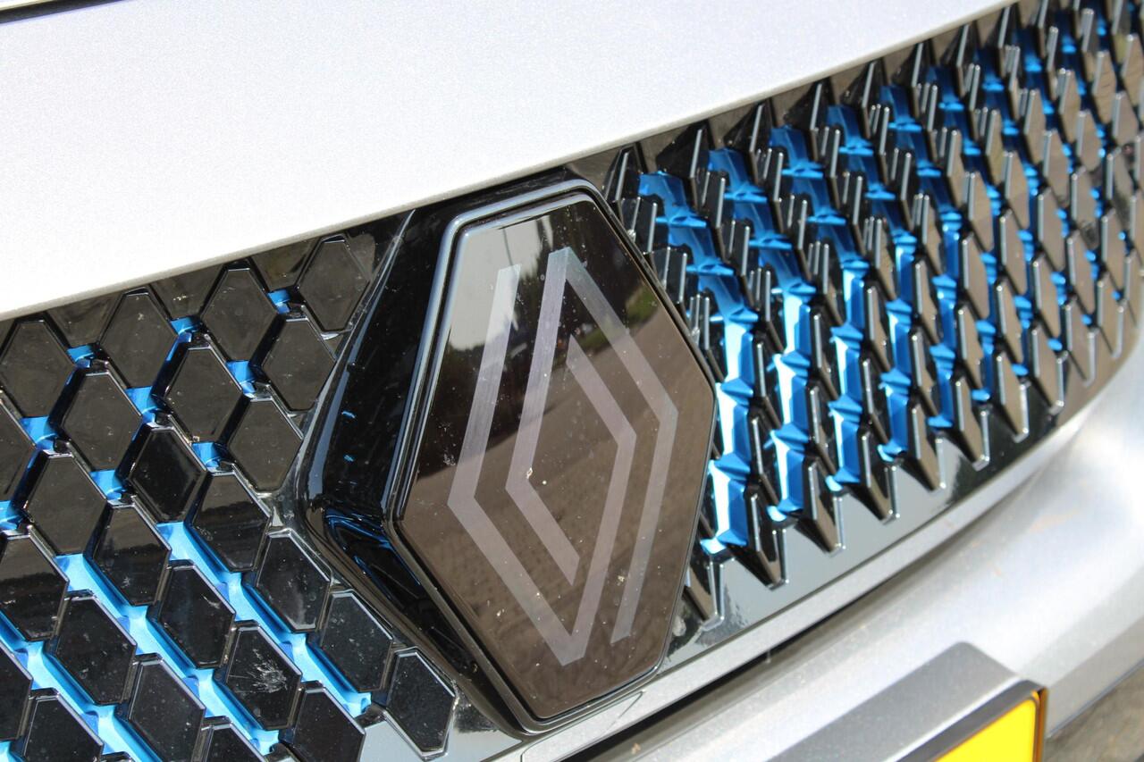 Renault Rafale E-Tech 4x4 plug-in hybrid 300 esprit Alpine | BTW | Harman kardonn | 21'' Chicane