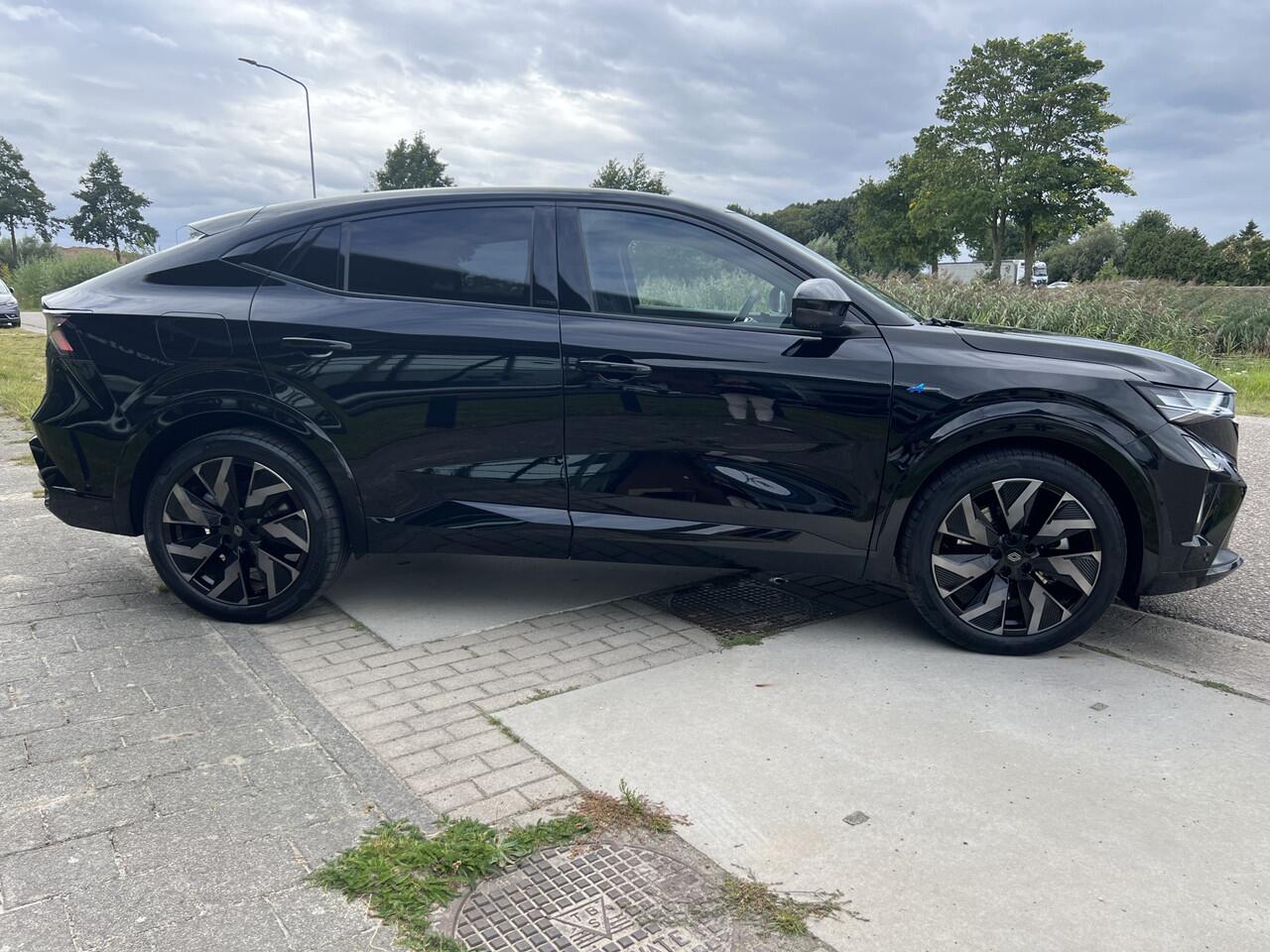 Renault Rafale 1.2 E-Tech full hybrid 200PK esprit Alpine / Panoramadak / Harman Kardon / Head-up display /