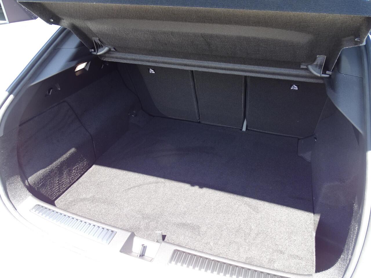 Renault Rafale 1.2 E-Tech full hybrid 200 esprit Alpine | SOLARBAY | PACK AROUND VIEW CAMERA / PACK PRIVILÈGE / PACK HARMAN KARDON | Demo 09-20255 beschikbaar