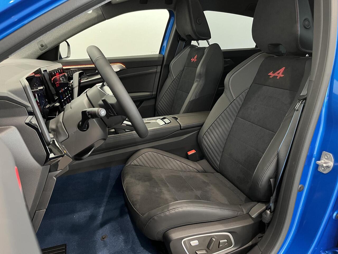 Renault Rafale E-Tech 4x4 Plug-in Hybrid 300 Esprit Alpine | Solarbay | Harman Kardon | Pack Privilège | 6-voudig elektrisch verstelbare voorstoelen | Van: ¤ 62.080,- nu rijklaar voor: ¤ 57.080,-