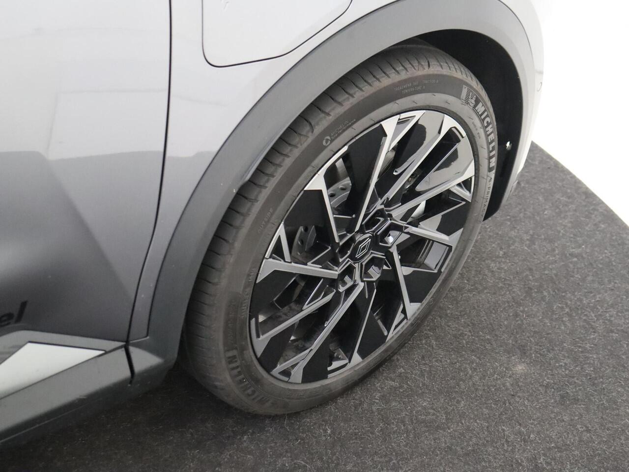 Renault SCENIC E-Tech EV87 long range esprit Alpine | Solarbay | Driving Assist & Augumented Vision | Harman & Kardon |