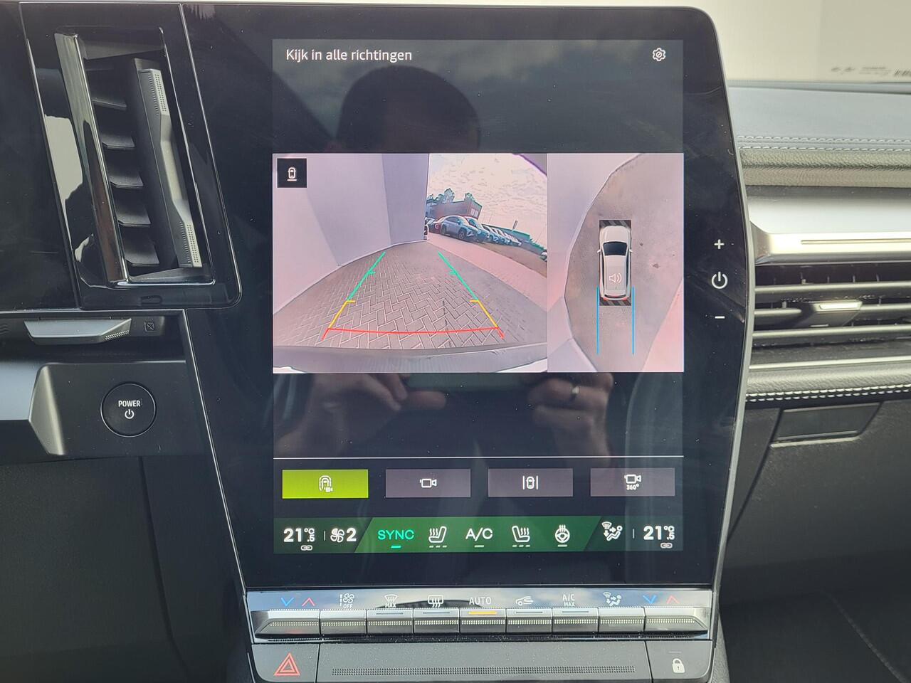 Renault SCENIC E-Tech EV87 long range iconic Automaat / Pack Augmented Vision / Solarbay panoramadak /Harman Kardon Audio / Navigatie / Apple Carplay / Android Auto /
