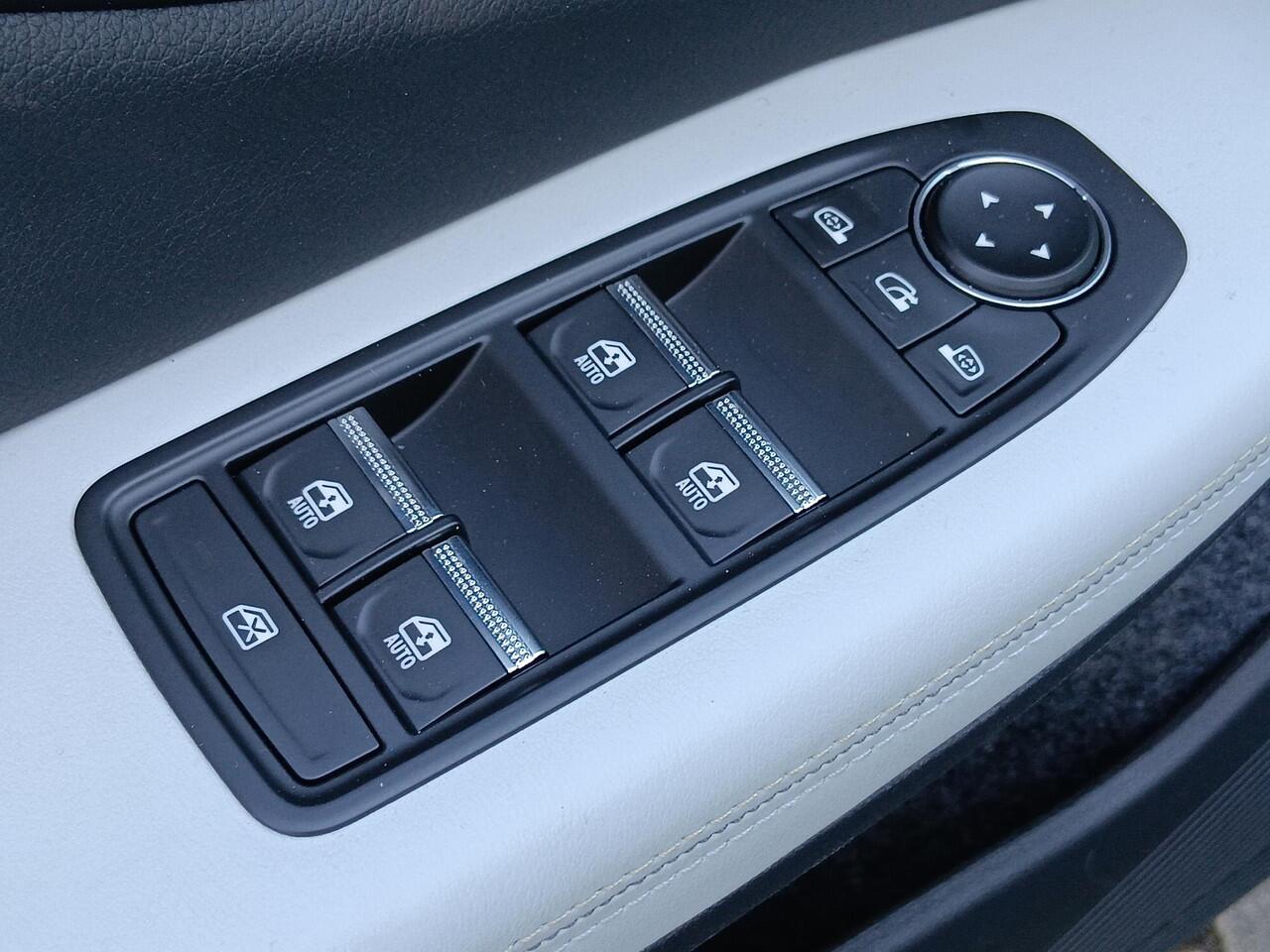 Renault SCENIC E-Tech EV87 long range iconic Trekhaak Afneembaar / Panoramadak / Pack Vision