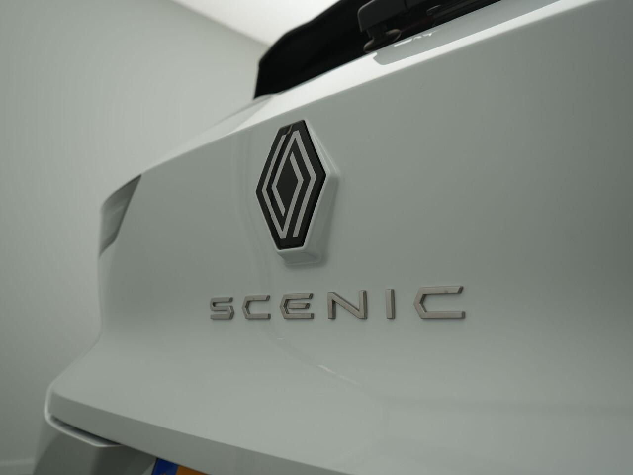 Renault SCENIC E-Tech EV87 Long Range Iconic - RIJKLAARPRIJS - DEMO - Solorbay Panoramadak - Adaptive Cruise Control - Stoel- en stuurverwarming