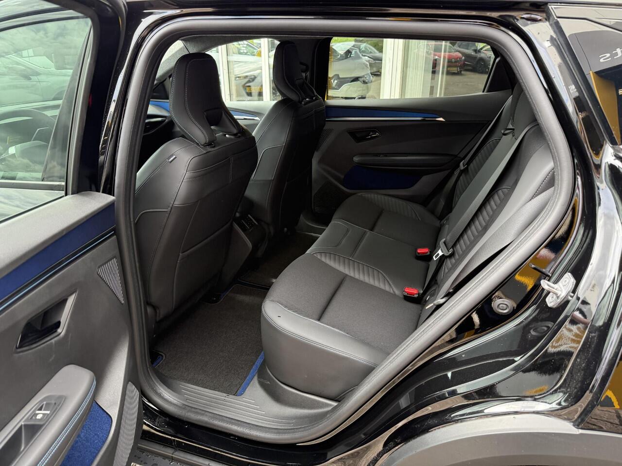 Renault SCENIC E-Tech EV87 long range esprit Alpine | Elektrische voorstoelen | Stoel & stuur verwarming | 360 graden camera | Elektrische achterklep | Cruise Adaptief |