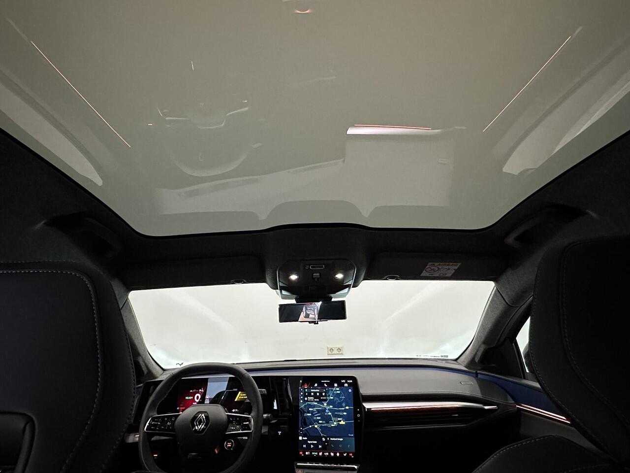 Renault SCENIC E-Tech EV87 220 Long Range Esprit Alpine | Pack Light & Sound | Pack Advanced Driving Assist & Augmented Vision | Van: ¤ 50.459,- nu rijklaar voor: ¤ 48.459,-