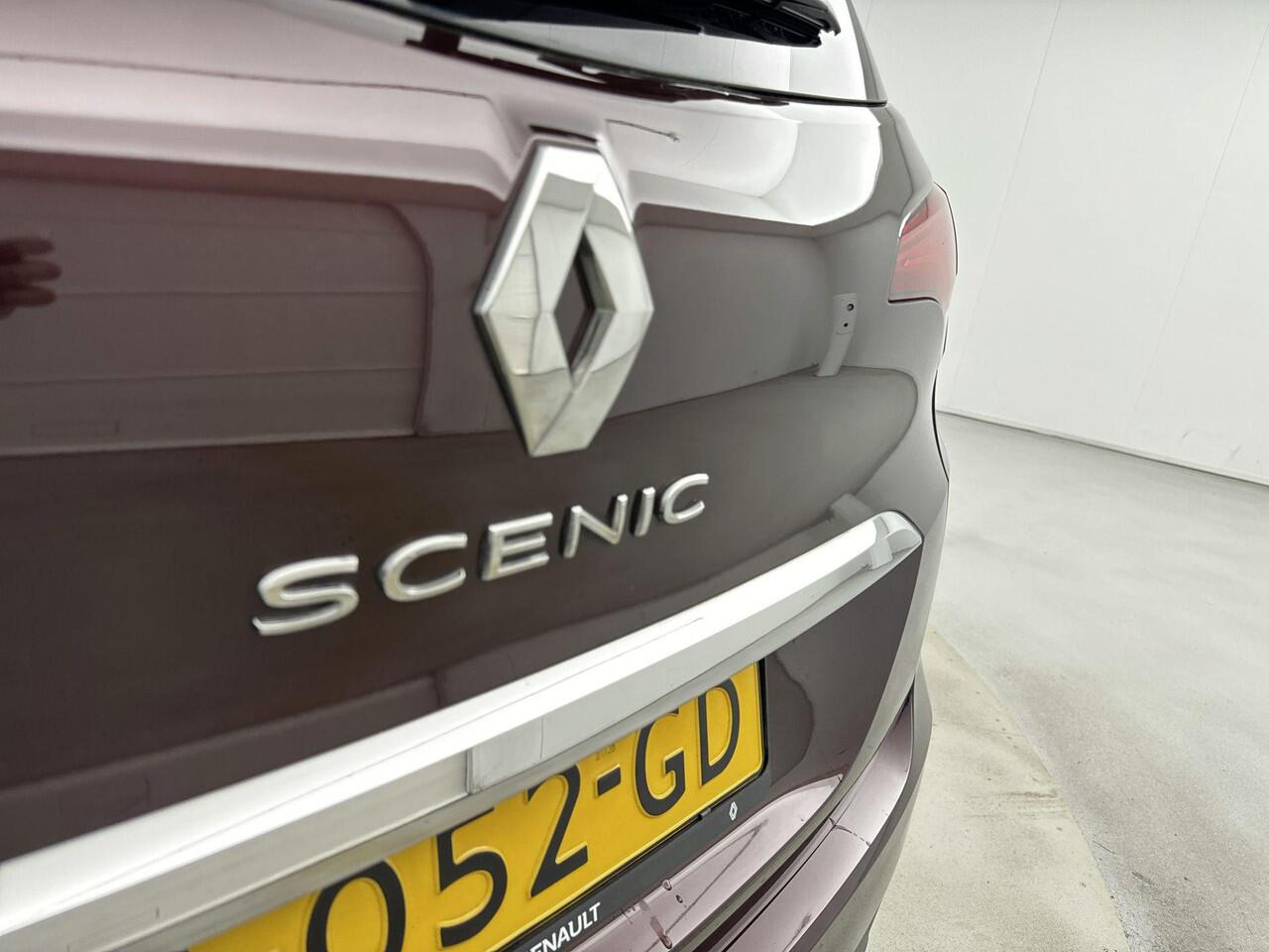 Renault SCENIC 1.3 TCe Intens 140PK | Navigatie | Half-Lederen Bekleding | Achteruitrijcamera | Climate Control