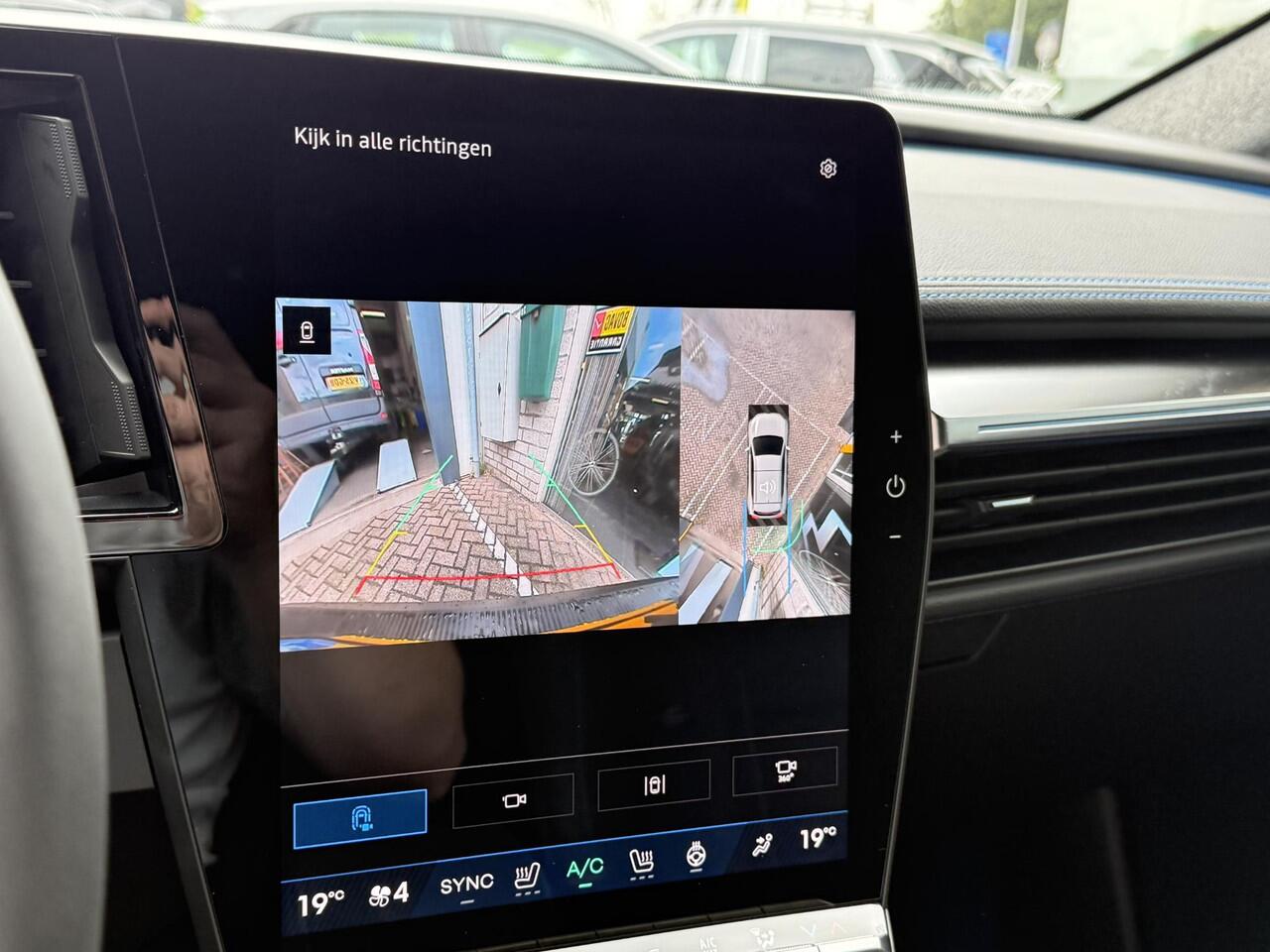 Renault SCENIC E-Tech EV87 long range esprit Alpine | Elektrische voorstoelen | Stoel & stuur verwarming | 360 graden camera | Elektrische achterklep | Cruise Adaptief |