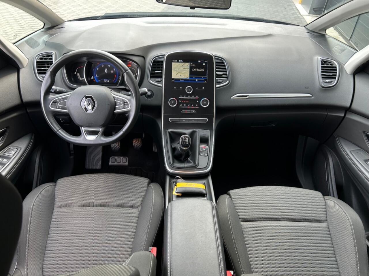 Renault SCENIC 1.3 TCe Limited 140 pk Trekhaak Camera 1.800 kg Geremd
