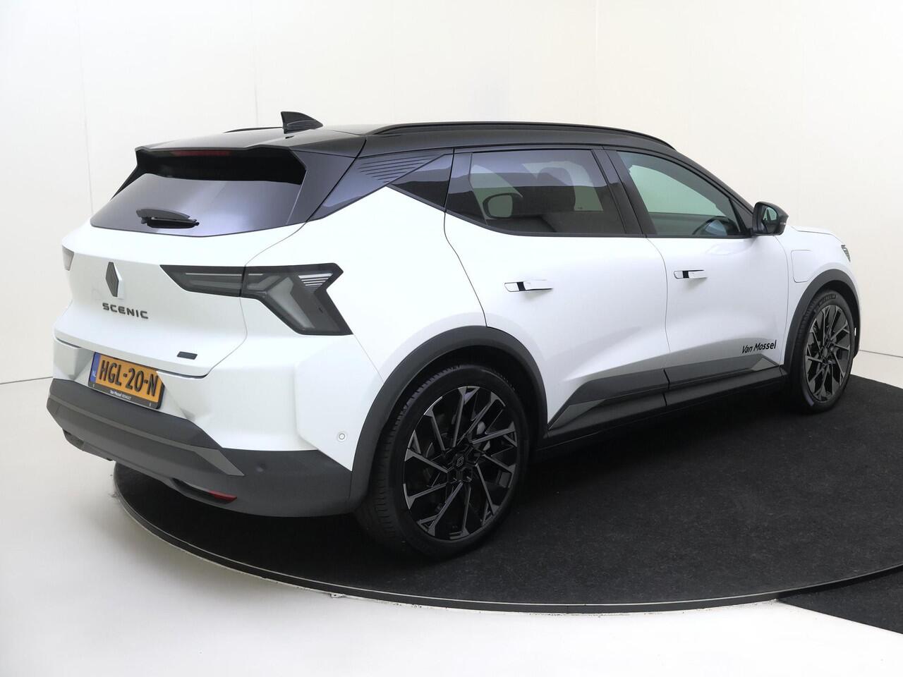 Renault SCENIC E-Tech EV87 long range esprit Alpine 220PK | Panoramadak | Harman Kardon | 360 Camera | Stoelverwarming | 360 Camera |