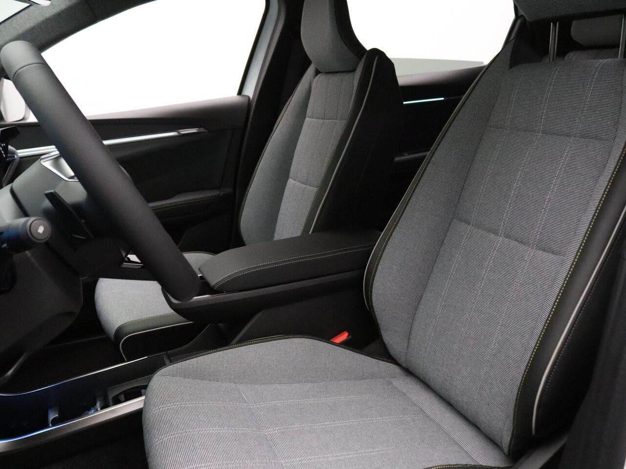 Renault SCENIC E-Tech 220pk EV87 long range techno Automaat Camera | Adapt. Cruise | Navi | Parkeersens. v+a | Stoel-/stuurverw.