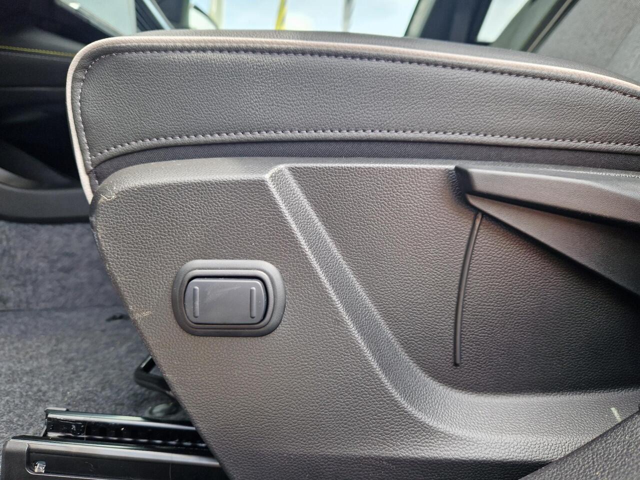 Renault SCENIC E-Tech EV87 long range techno