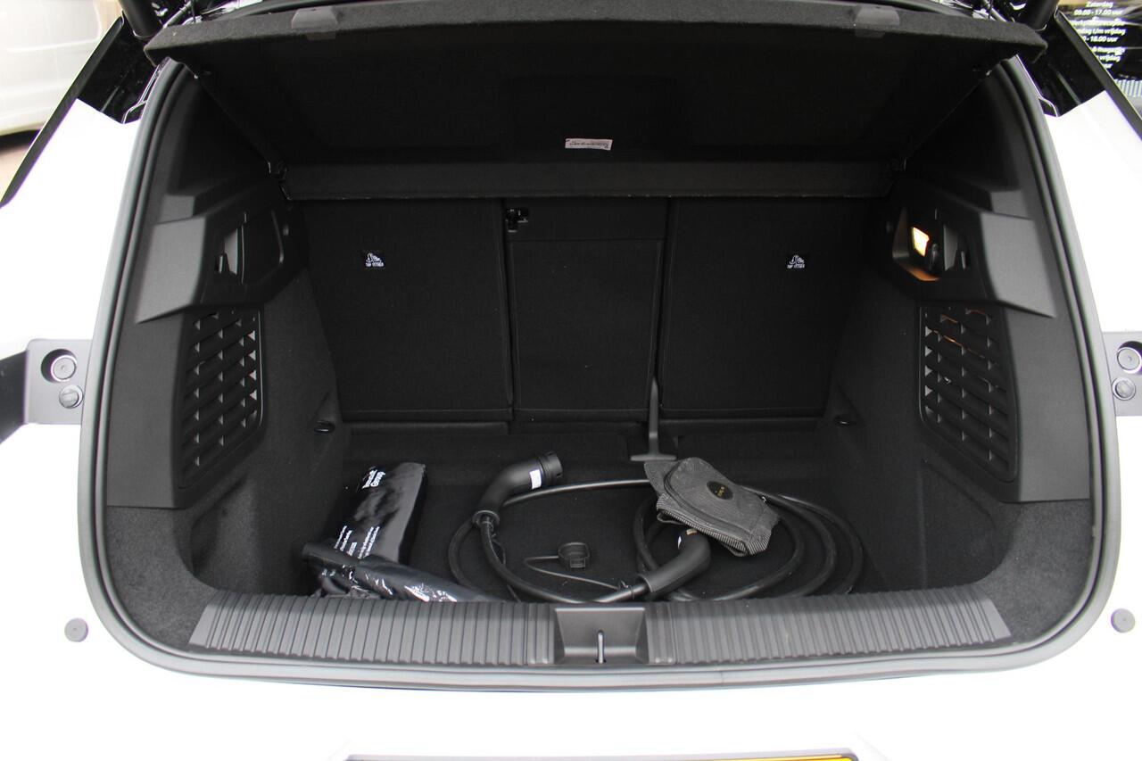 Renault SCENIC E-Tech EV87 long range esprit Alpine | Stoelverwarming en Stuurwielverwarming | Dodehoek detectie | Automaat | 360 Graden Camera | Demo 01-26 Leverbaar