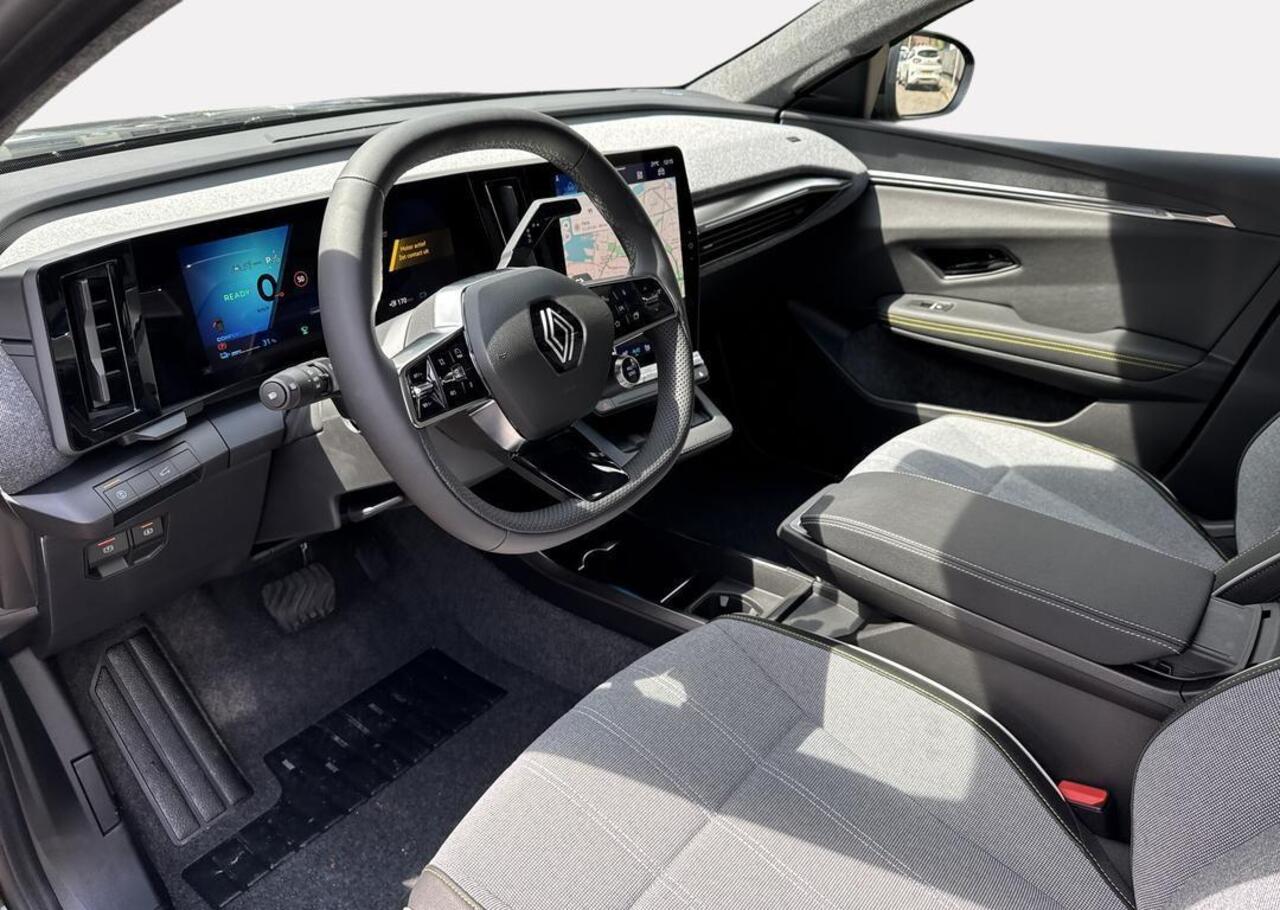 Renault SCENIC E-Tech EV87 long range techno - Demo / Solarbay elektrochromatisch panoramisch dak / elektrisch verwarmbaar stuurwiel / pack comfort premium,pack advanced driving assist,