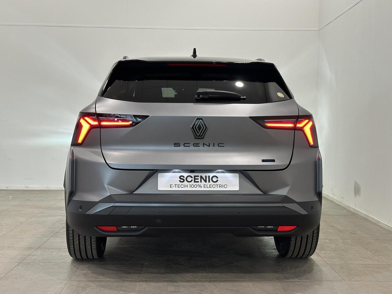 Renault SCENIC E-Tech EV87 220 Long Range Esprit Alpine | Pack Light & Sound | Pack Advanced Driving Assist & Augmented Vision | Van: ¤ 50.459,- nu rijklaar voor: ¤ 48.459,-