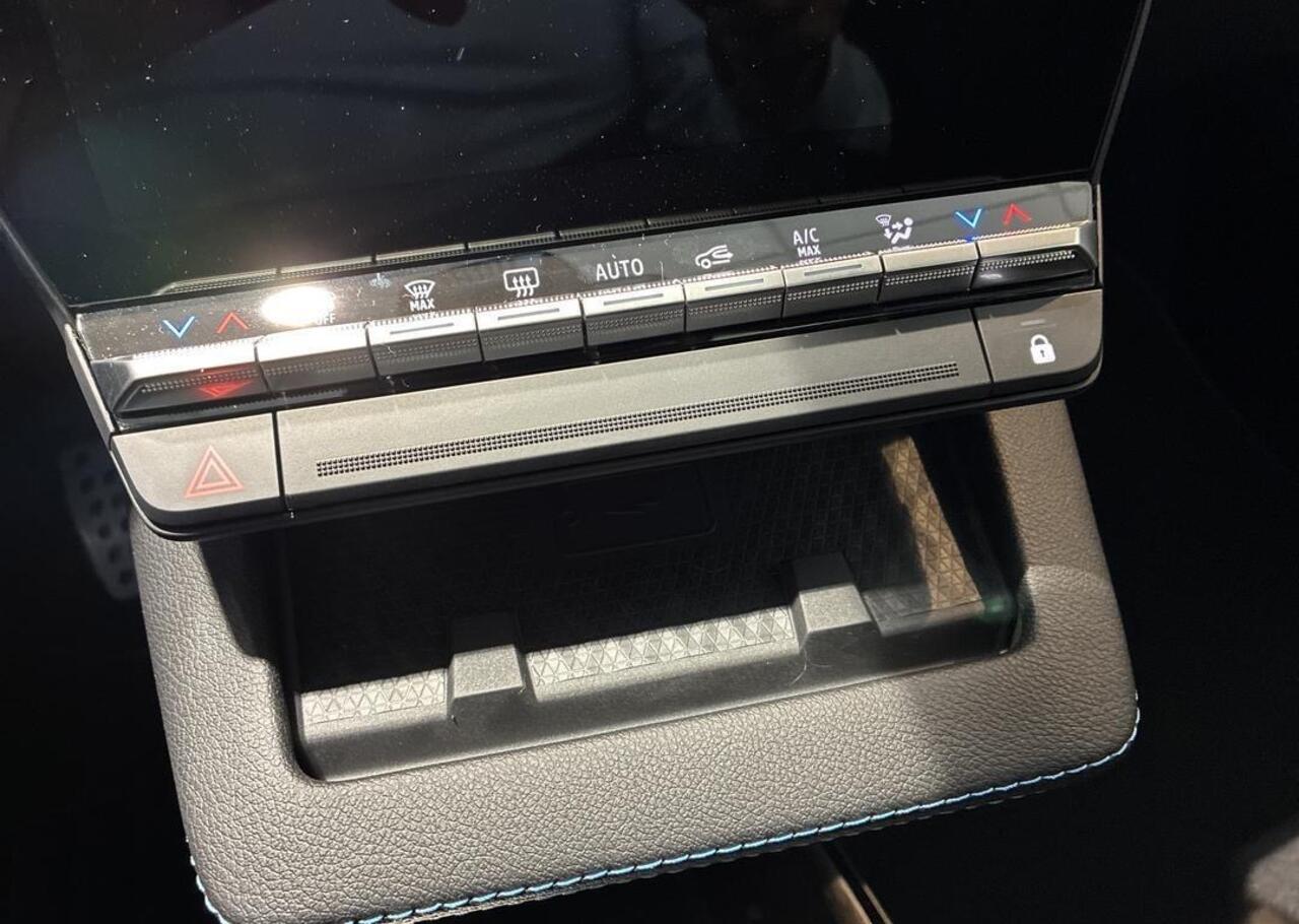 Renault SCENIC E-Tech EV87 long range esprit Alpine - 5 JAAR GARANTIE / two-tone kleurstelling - all weather banden