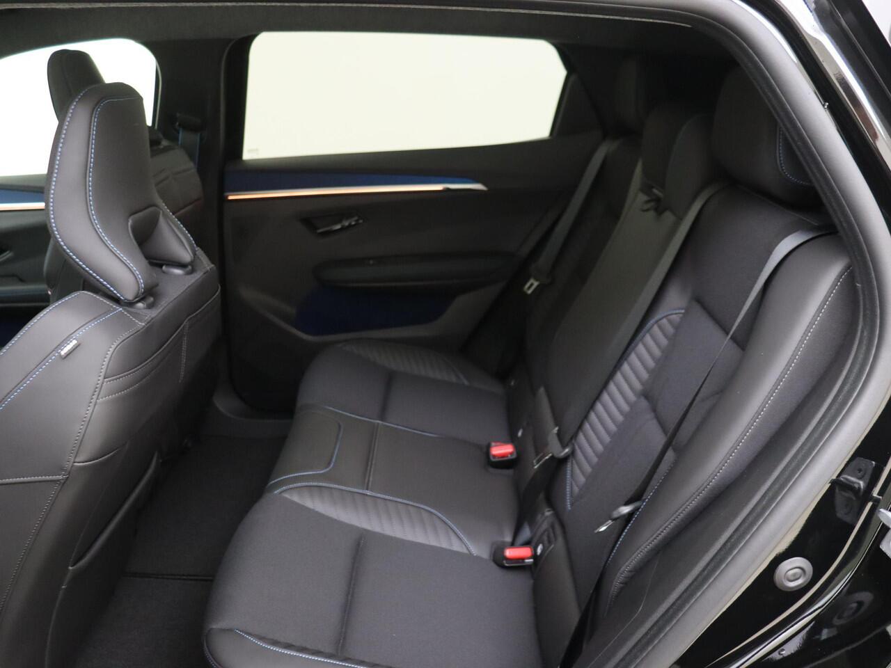 Renault SCENIC E-Tech EV87 long range esprit Alpine | Panoramadak | 360-camera | Harman Kardon premium sound