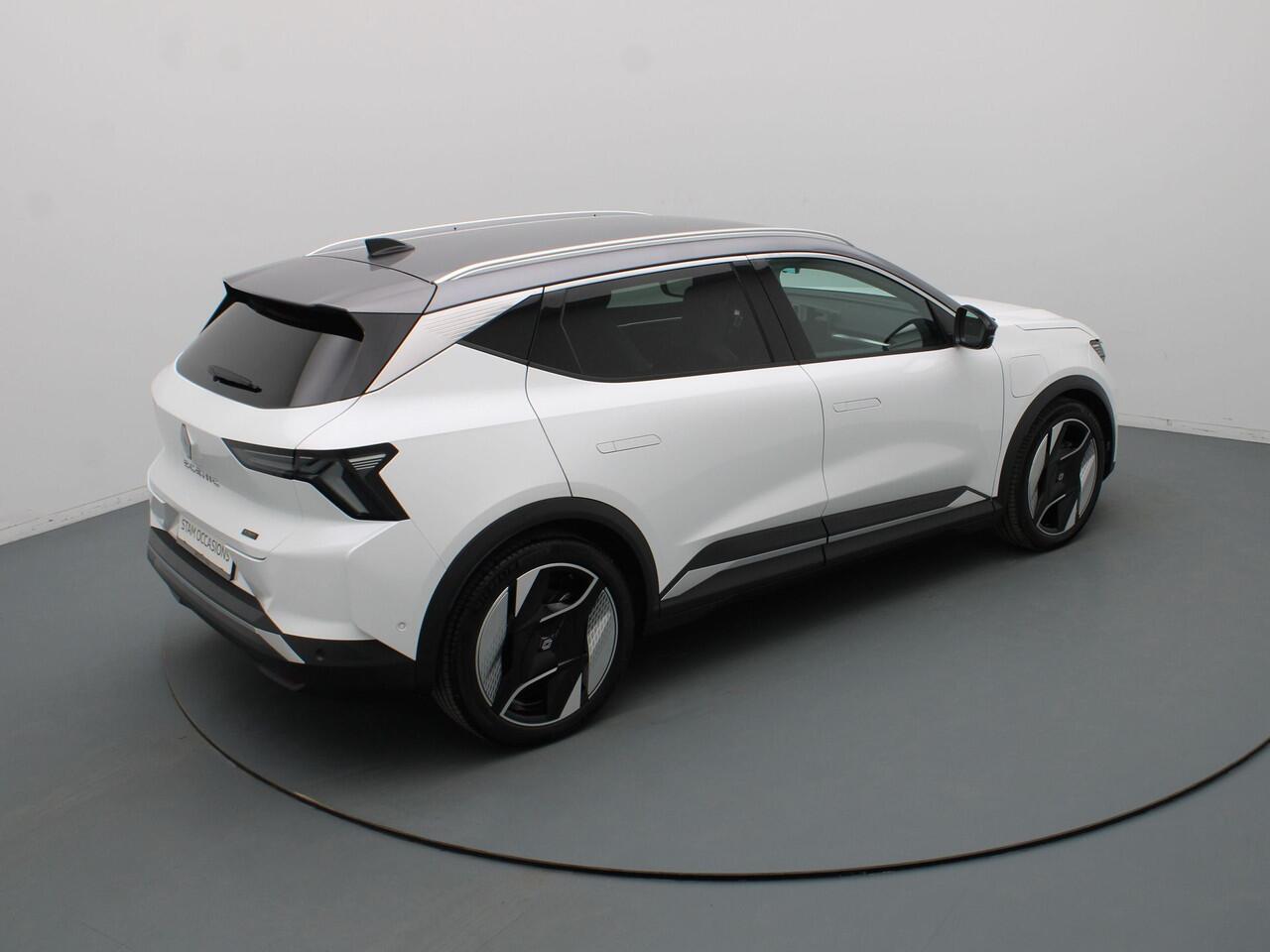 Renault SCENIC E-Tech EV87 long range iconic 220pk Automaat Harman Kardon | 360° Camera | Navi | Parkeersens. v+a | Stoel-/stuurverw.